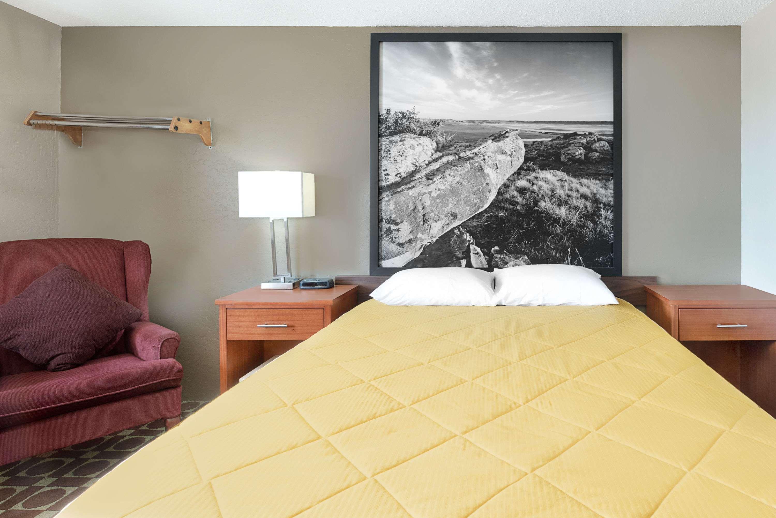 Super 8 By Wyndham Miles City Εξωτερικό φωτογραφία